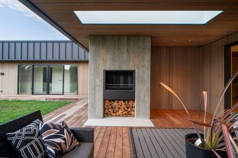 Photo of property in 9c Dalbeth Place, Matangi, Hamilton, 3284