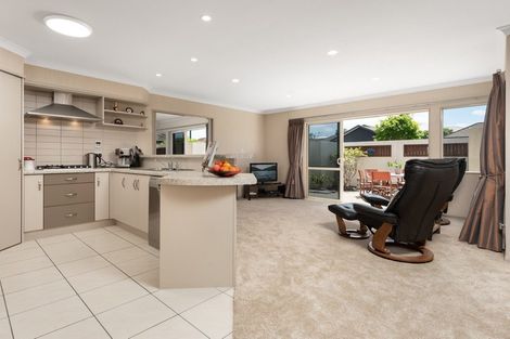 Photo of property in 9 Glenmonarch Place, Pyes Pa, Tauranga, 3112