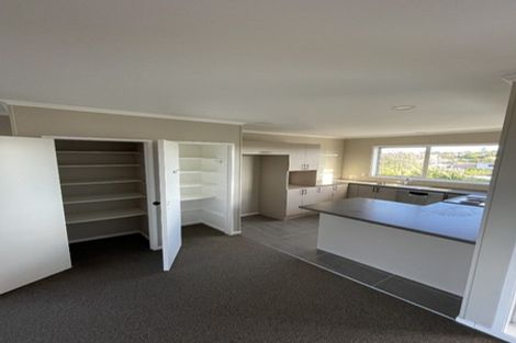 Photo of property in 5/60 West Coast Road, Glen Eden, Auckland, 0602