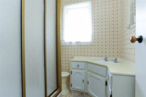 Photo of property in 42 Barker Road, Marewa, Napier, 4110