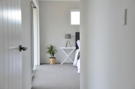 Photo of property in 71 Feist Street, Carterton, 5713