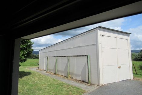 Photo of property in 211 Muhunoa Road East, Ohau, Levin, 5570