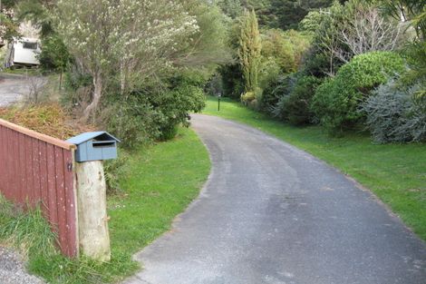 Photo of property in 17 Sheehy Grove, Wainuiomata, Lower Hutt, 5014