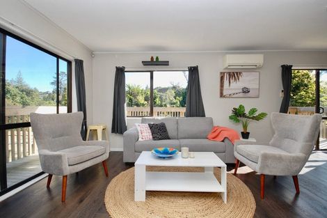 Photo of property in 2/47 Flaxdale Street, Birkdale, Auckland, 0626