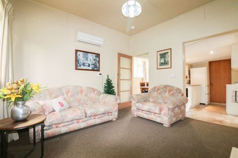 Photo of property in 18 Coulter Place, Geraldine, 7930