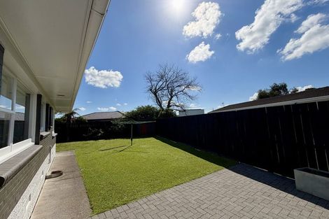 Photo of property in 2/22 Ramsey Street, Papatoetoe, Auckland, 2025