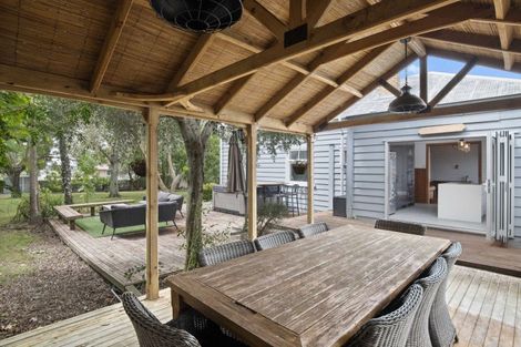 Photo of property in 13 Norfolk Rise, Waiuku, 2123