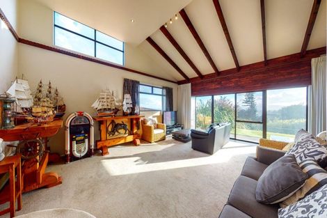 Photo of property in 43 Otuturu Crescent, Ruamahunga, Thames, 3575