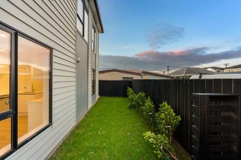 Photo of property in 27e Von Sturmer Street, Mangere East, Auckland, 2024