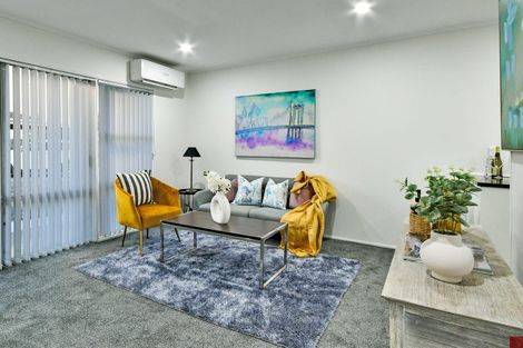 Photo of property in 1/12 Reagan Road, Manukau, Auckland, 2025