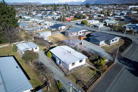 Photo of property in 15 Huxley Place, Twizel, 7901