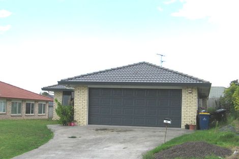 Photo of property in 40 Ruze Vida Drive, Massey, Auckland, 0614