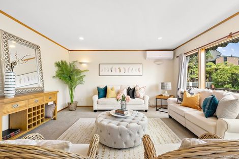 Photo of property in 1/32 Mark Edward Drive, Half Moon Bay, Auckland, 2012