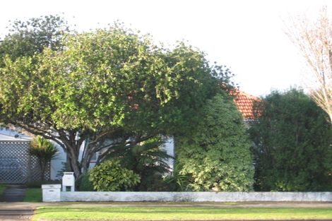 Photo of property in 64 Grey Street, Hamilton East, Hamilton, 3216