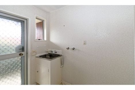 Photo of property in 2/16 Leslie Street, Upper Riccarton, Christchurch, 8041