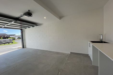 Photo of property in 5/36 Henry Tayler Rise, Wainui, 0932