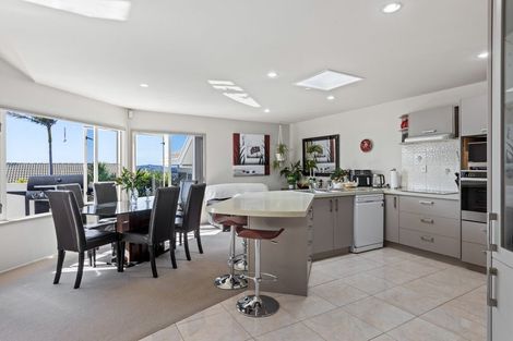 Photo of property in 26 Savoy Road, Orewa, 0931