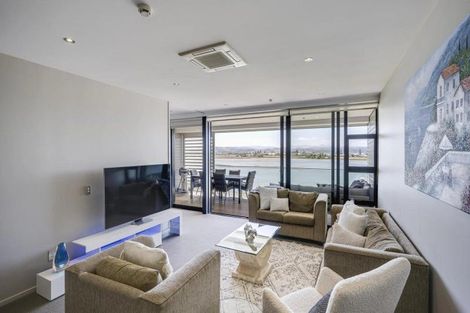 Photo of property in 502/7 Humber Street, Pandora, Napier, 4110