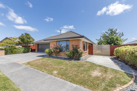 Photo of property in 45 Peter Hall Drive, Kelvin Grove, Palmerston North, 4414