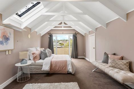 Photo of property in 33 Churchill Road, Cockle Bay, Auckland, 2014