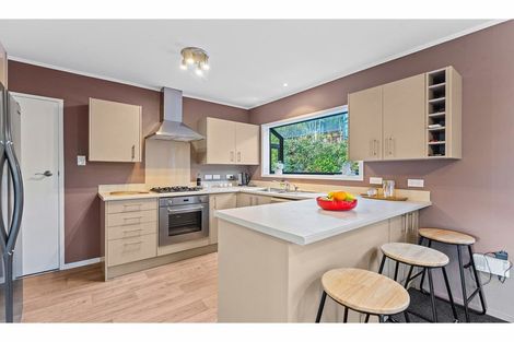 Photo of property in 61 Pemberton Avenue, Bayview, Auckland, 0629