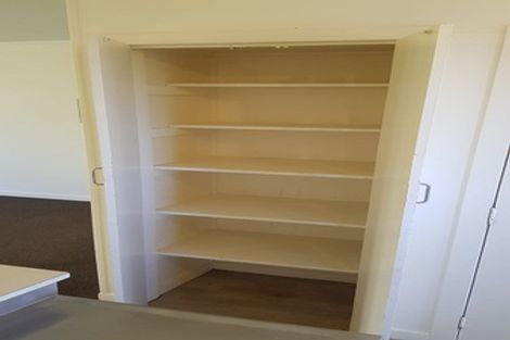 Photo of property in 2/7 Huapai Street, Onehunga, Auckland, 1061