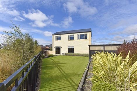 Photo of property in 18 Kahukura Road, Broomfield, Christchurch, 8042