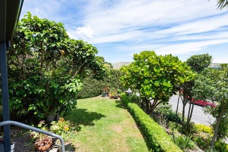 Photo of property in 318 Cannon Hill Crescent, Mount Pleasant, Christchurch, 8081