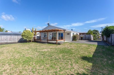 Photo of property in 114b Weka Street, Whangamata, 3620