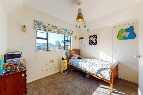 Photo of property in 20 Stamford Grove, Avalon, Lower Hutt, 5011