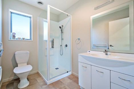 Photo of property in 14 Fulham Street, Islington, Christchurch, 8042