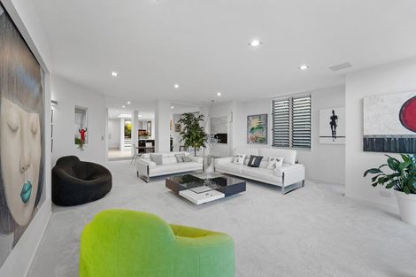 Photo of property in 10a Eastcliffe Road, Castor Bay, Auckland, 0620