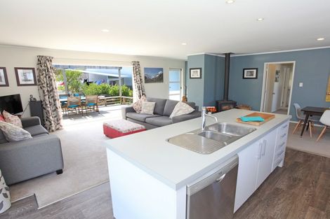 Photo of property in 6 Harakeke Place, Raglan, 3225