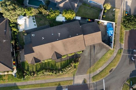 Photo of property in 5 Seabreeze Place, Papamoa Beach, Papamoa, 3118