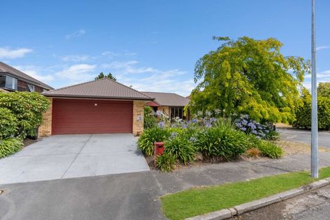 Photo of property in 21 Willoughby Lane, Parklands, Christchurch, 8083