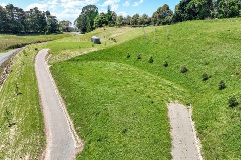 Photo of property in 54 Poraiti Road, Poraiti, Napier, 4182