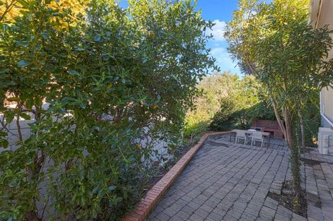 Photo of property in 196 Dyers Pass Road, Cashmere, Christchurch, 8022