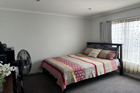 Photo of property in Tuscany Towers, 54/1 Ambrico Place, New Lynn, Auckland, 0600