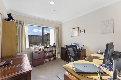 Photo of property in 30 Ian Peter Way, Otaki, 5512