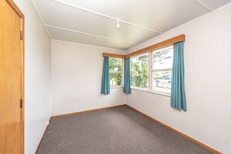 Photo of property in 19 Hussey Street, Waverley, 4510