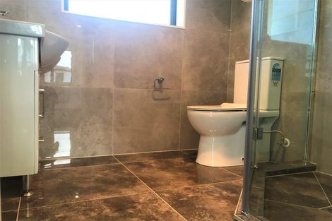 Photo of property in 10 Arataki Way, Glen Eden, Auckland, 0602