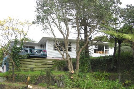 Photo of property in 50 Seaview Road, Marfell, New Plymouth, 4310