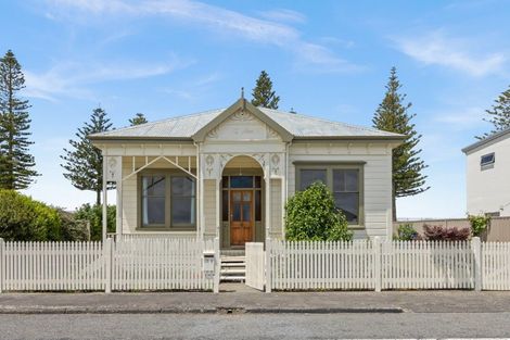 Photo of property in 120a Te Awa Avenue, Te Awa, Napier, 4110