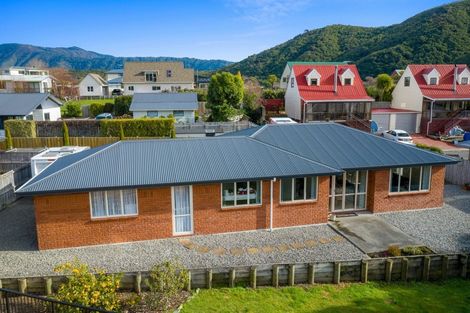 Photo of property in 253b Waikawa Road, Waikawa, Picton, 7220