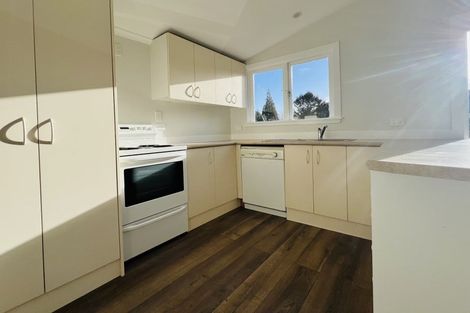 Photo of property in 1295 Rings Road, Coromandel, 3506