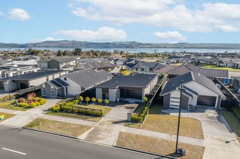 Photo of property in 4b Harakeke Drive, Wharewaka, Taupo, 3330