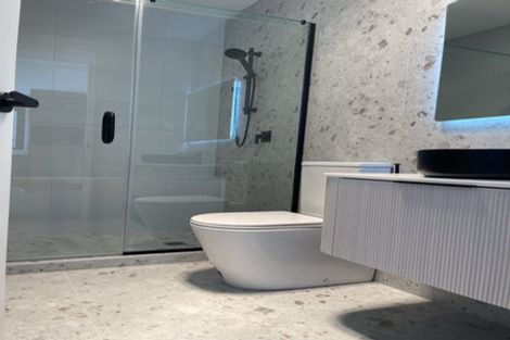 Photo of property in 11 Taukahiwi Road, Pukekohe, 2120