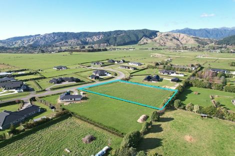 Photo of property in 12 Oriwa Lane, Levin, 5571