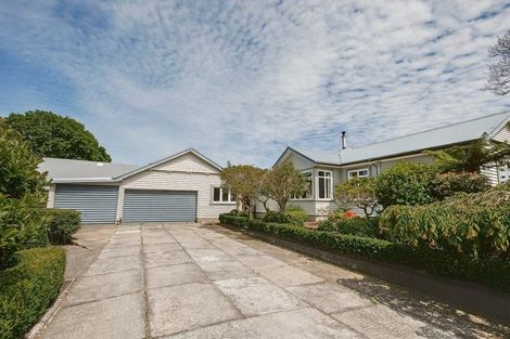 Photo of property in 22 Queen Street, Westport, 7825