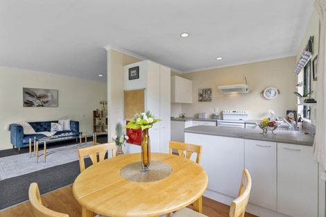 Photo of property in Redwood Village, 20/42 Main Road, Tawa, Wellington, 5028